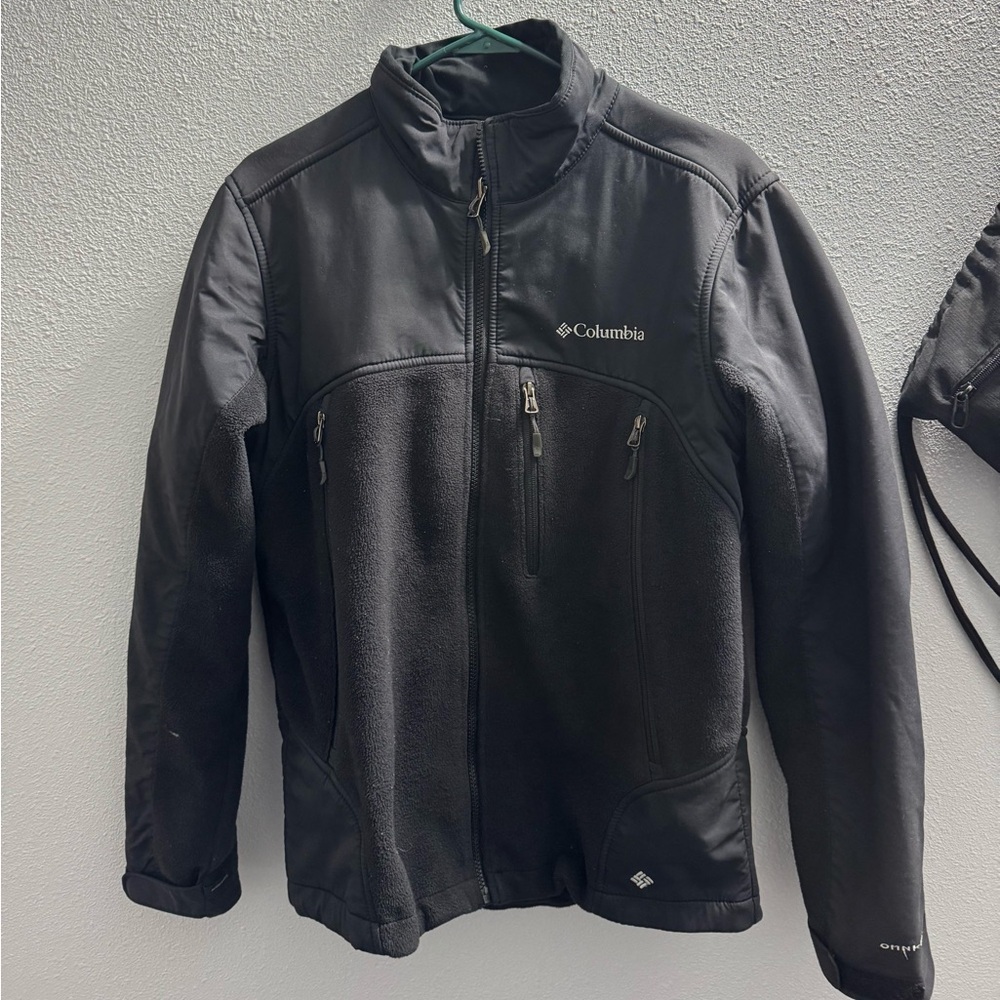 Columbia Men's Dark Performance Jacket